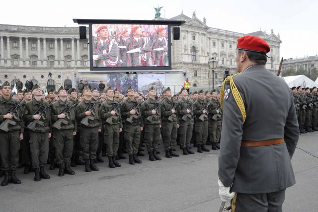 Bildgröße auf die Monitorauflösung (640x480 px) optimiert