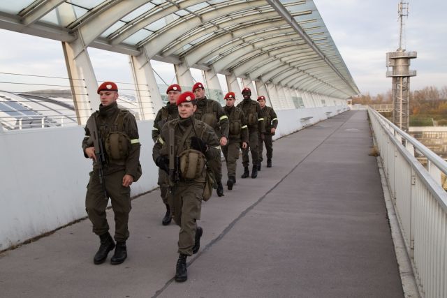 Bildgr&ouml;&szlig;e auf die Monitoraufl&ouml;sung (640x480 px) optimiert