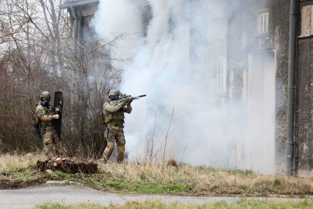 Bildgröße auf die Monitorauflösung (640x480 px) optimiert