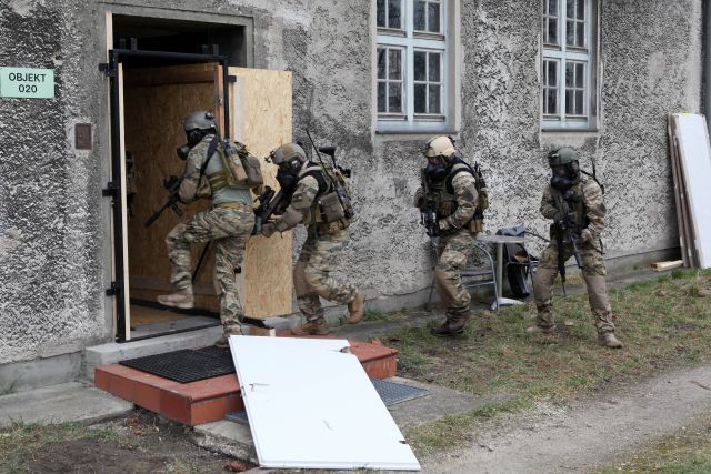 Bildgr&ouml;&szlig;e auf die Monitoraufl&ouml;sung (640x480 px) optimiert