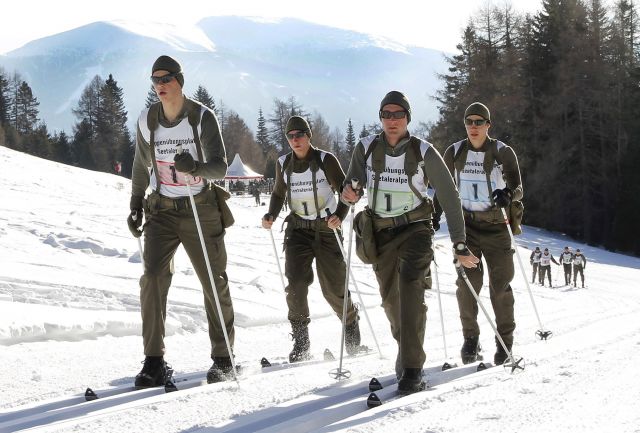 Bildname: 20150304_083243.jpg, momentane Bildgröße: 640x433 px Bildgröße auf die Monitorauflösung (640x480 px) optimiert