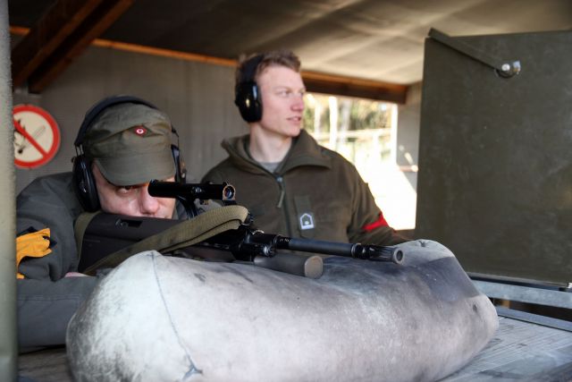 Bildgröße auf die Monitorauflösung (640x480 px) optimiert