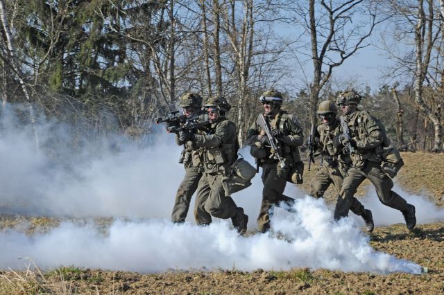 Bildgröße auf die Monitorauflösung (640x480 px) optimiert