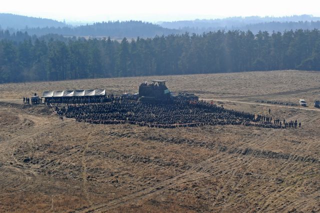 Bildgr&ouml;&szlig;e auf die Monitoraufl&ouml;sung (640x480 px) optimiert