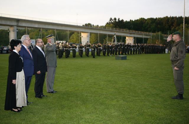 Bildgr&ouml;&szlig;e auf die Monitoraufl&ouml;sung (640x480 px) optimiert