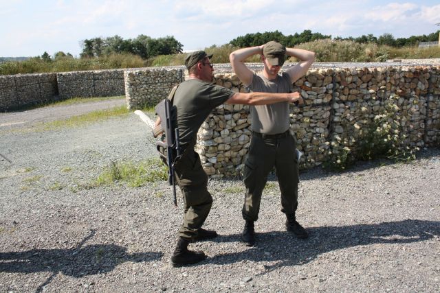 Bildgröße auf die Monitorauflösung (640x480 px) optimiert