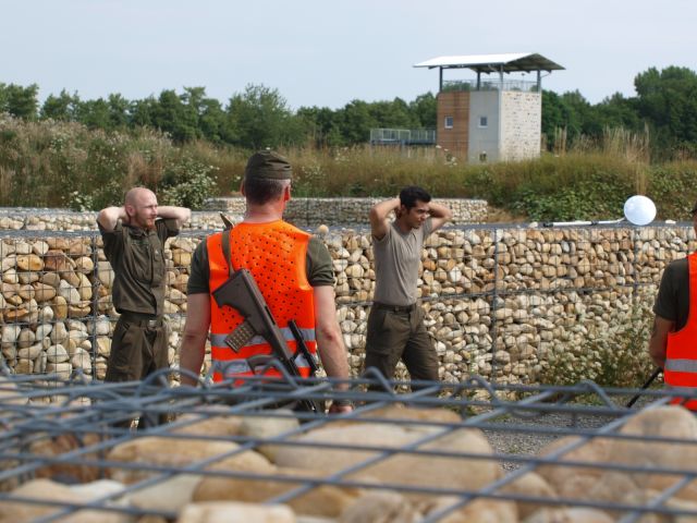 Bildgröße auf die Monitorauflösung (640x480 px) optimiert