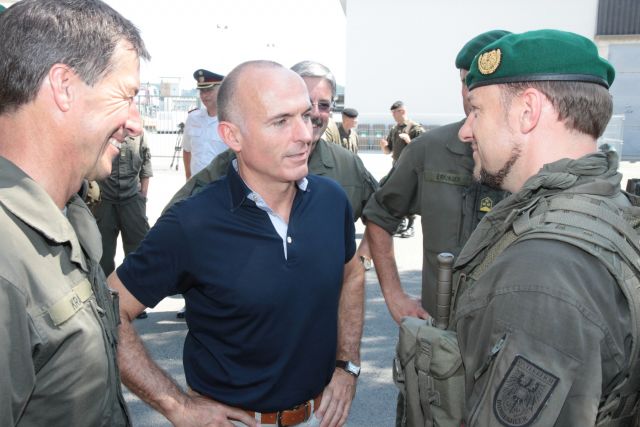 Bildgr&ouml;&szlig;e auf die Monitoraufl&ouml;sung (640x480 px) optimiert