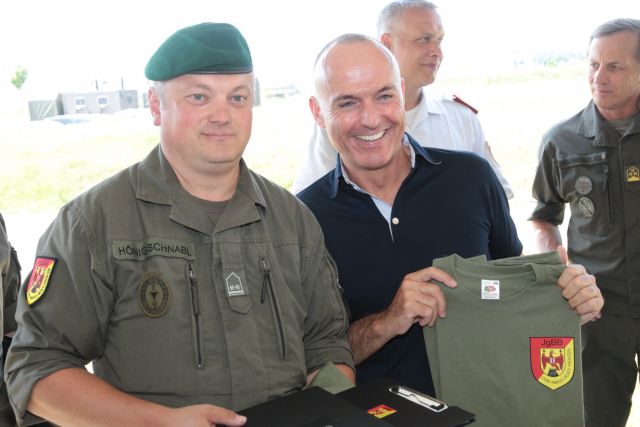 Bildgr&ouml;&szlig;e auf die Monitoraufl&ouml;sung (640x480 px) optimiert