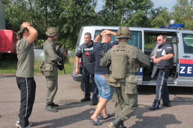 Bildgröße auf die Monitorauflösung (640x480 px) optimiert