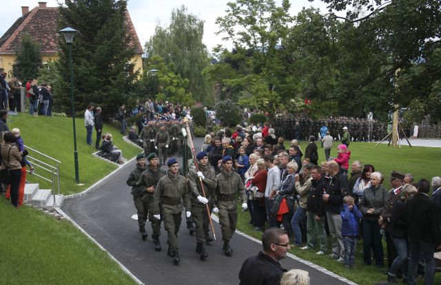 Bildgr&ouml;&szlig;e auf die Monitoraufl&ouml;sung (640x480 px) optimiert