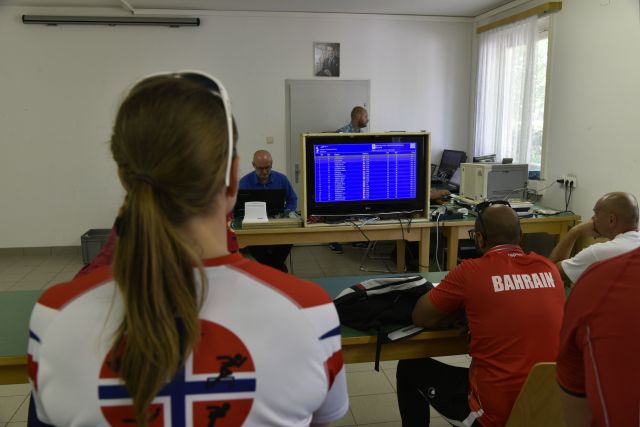 Bildgröße auf die Monitorauflösung (640x480 px) optimiert