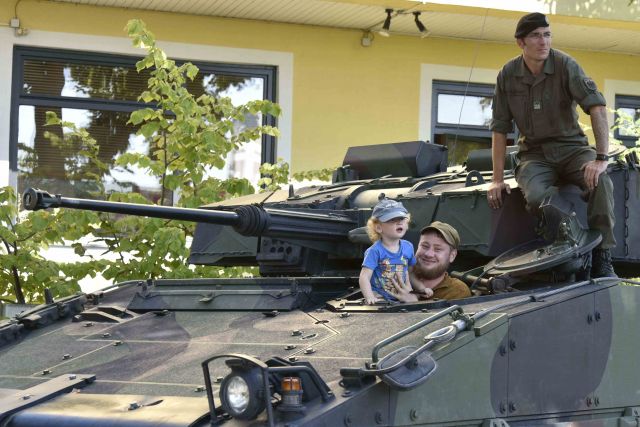 Bildgr&ouml;&szlig;e auf die Monitoraufl&ouml;sung (640x480 px) optimiert