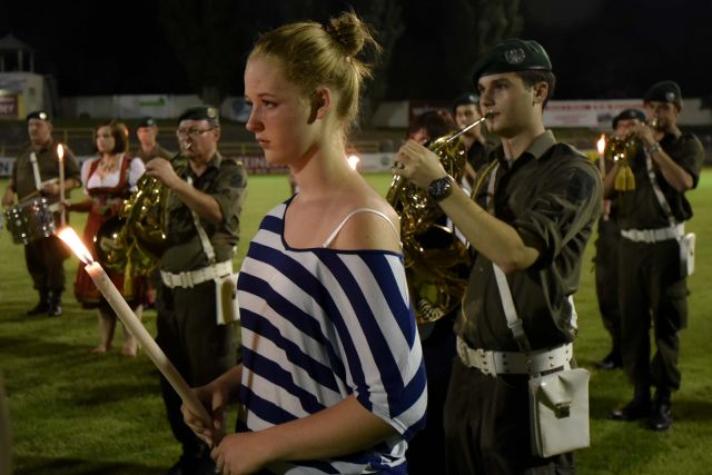 Bildgröße auf die Monitorauflösung (640x480 px) optimiert