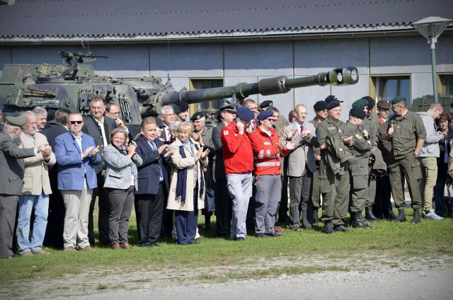 Bildgröße auf die Monitorauflösung (640x480 px) optimiert