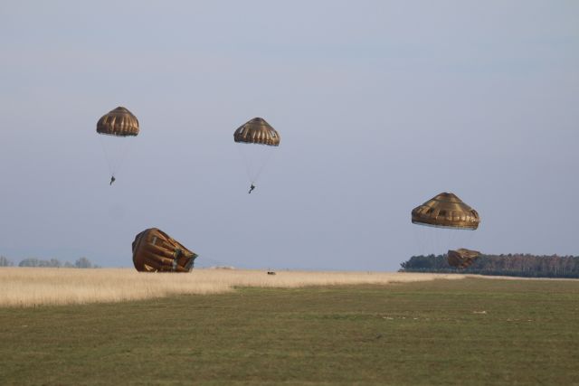 Bildgröße auf die Monitorauflösung (640x480 px) optimiert