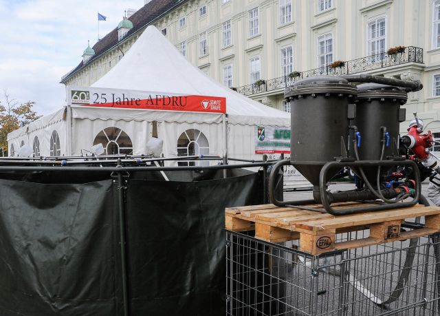 Bildgröße auf die Monitorauflösung (640x480 px) optimiert