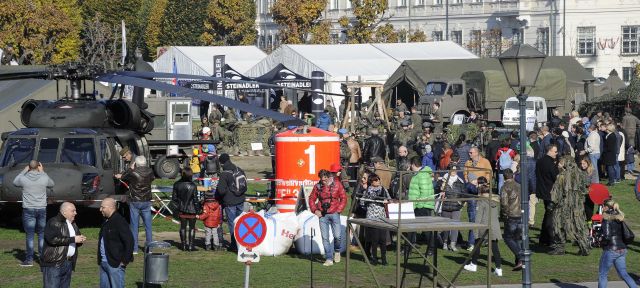 Bildgr&ouml;&szlig;e auf die Monitoraufl&ouml;sung (640x480 px) optimiert