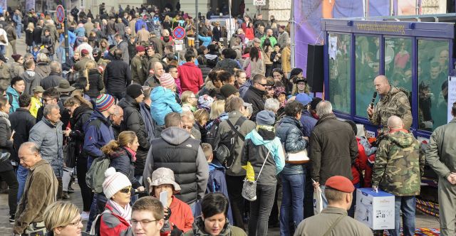 Bildgr&ouml;&szlig;e auf die Monitoraufl&ouml;sung (640x480 px) optimiert