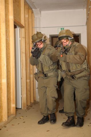 Bildgröße auf die Monitorauflösung (640x480 px) optimiert