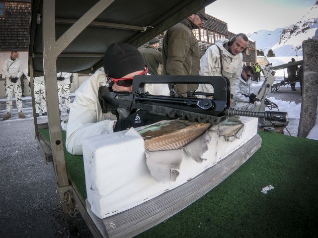 Bildgröße auf die Monitorauflösung (640x480 px) optimiert