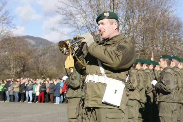 Bildgröße auf die Monitorauflösung (640x480 px) optimiert