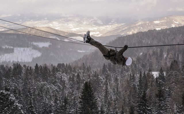 Bildname: 20160210_171759.jpg, momentane Bildgröße: 640x398 px Bildgröße auf die Monitorauflösung (640x480 px) optimiert