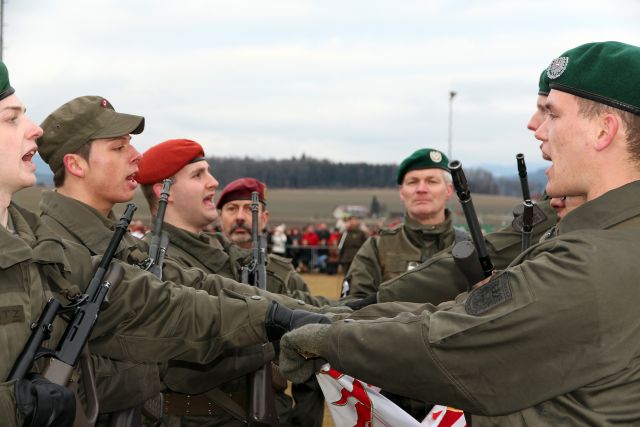 Bildgröße auf die Monitorauflösung (640x480 px) optimiert