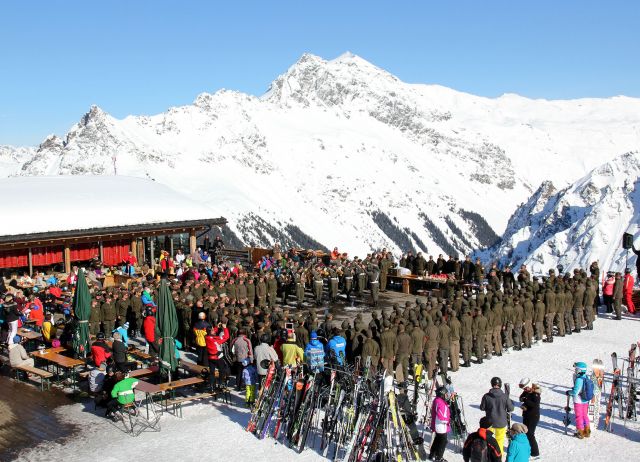 Bildgröße auf die Monitorauflösung (640x480 px) optimiert