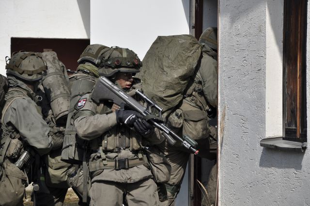 Bildgr&ouml;&szlig;e auf die Monitoraufl&ouml;sung (640x480 px) optimiert