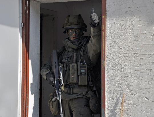 Bildgröße auf die Monitorauflösung (640x480 px) optimiert