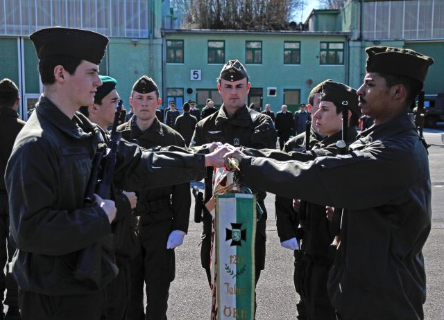 Bildgröße auf die Monitorauflösung (640x480 px) optimiert