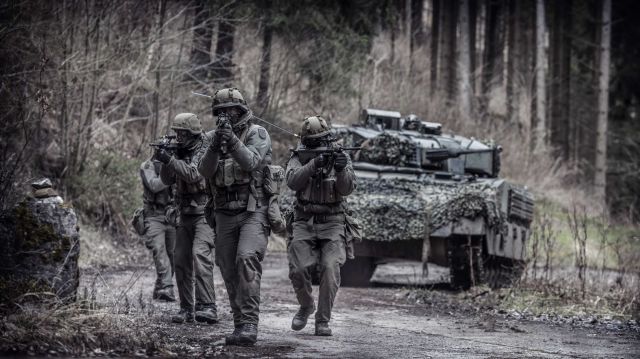 Bildgr&ouml;&szlig;e auf die Monitoraufl&ouml;sung (640x480 px) optimiert