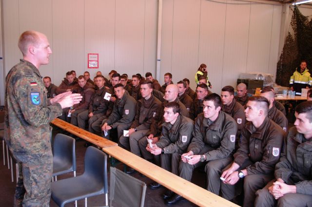 Bildgr&ouml;&szlig;e auf die Monitoraufl&ouml;sung (640x480 px) optimiert