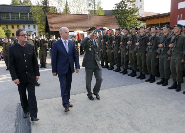 Bildgr&ouml;&szlig;e auf die Monitoraufl&ouml;sung (640x480 px) optimiert