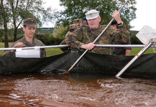 Bildgröße auf die Monitorauflösung (640x480 px) optimiert
