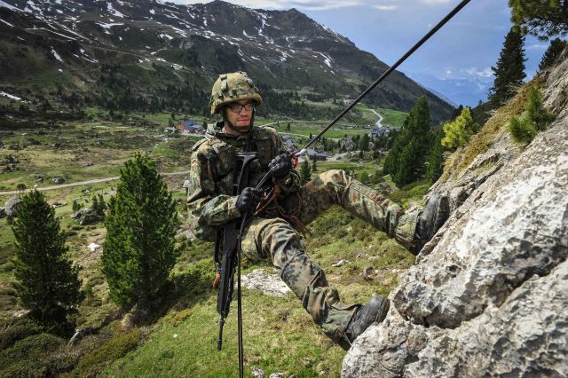 Bildname: 20160607_161401.jpg, momentane Bildgröße: 640x426 px Bildgröße auf die Monitorauflösung (640x480 px) optimiert