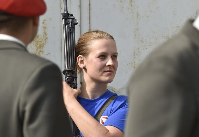 Bildgr&ouml;&szlig;e auf die Monitoraufl&ouml;sung (640x480 px) optimiert