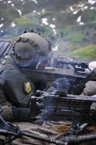 Bildname: 20160614_153309.jpg, momentane Bildgröße: 319x480 px Bildgröße auf die Monitorauflösung (640x480 px) optimiert