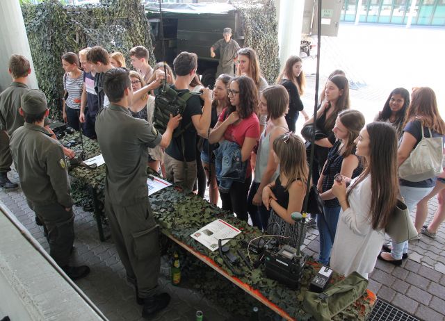 Bildgr&ouml;&szlig;e auf die Monitoraufl&ouml;sung (640x480 px) optimiert