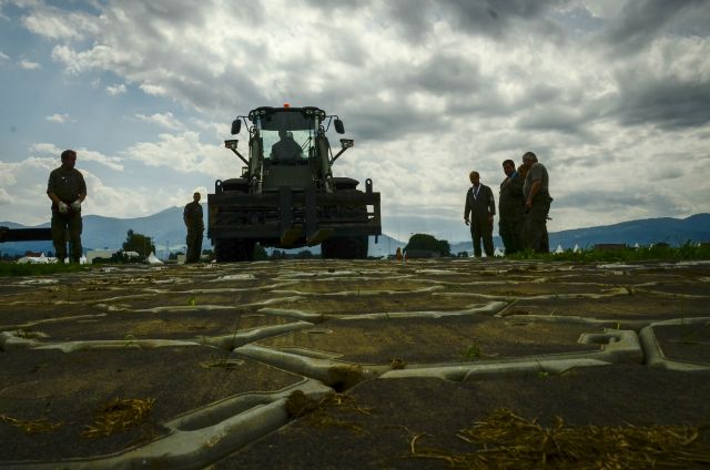 Bildgr&ouml;&szlig;e auf die Monitoraufl&ouml;sung (640x480 px) optimiert