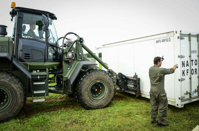 Bildgr&ouml;&szlig;e auf die Monitoraufl&ouml;sung (640x480 px) optimiert