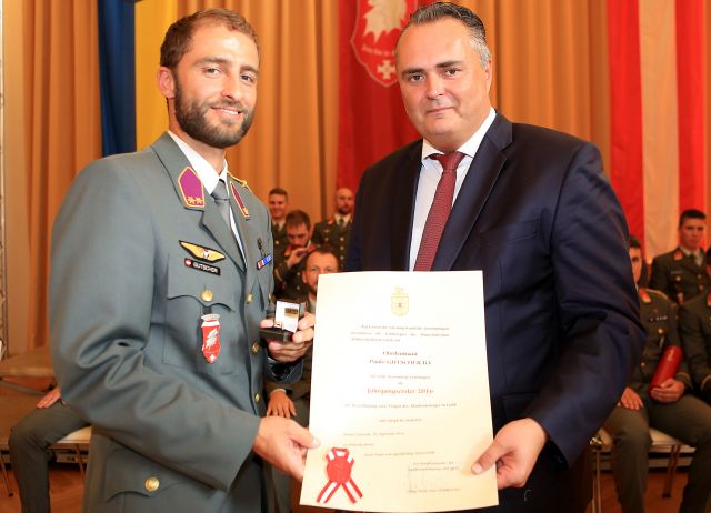 Bildgröße auf die Monitorauflösung (640x480 px) optimiert