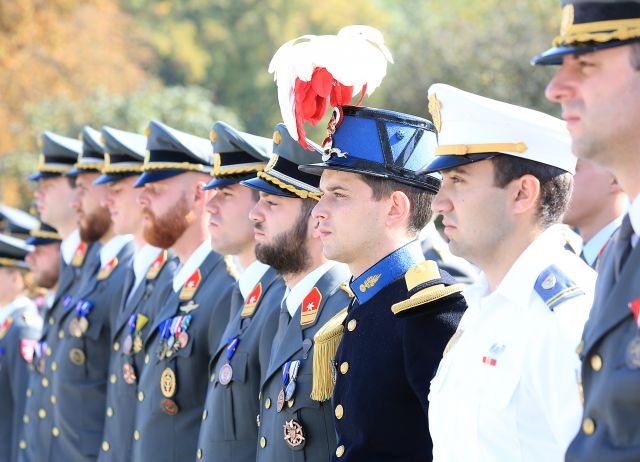 Bildgröße auf die Monitorauflösung (640x480 px) optimiert