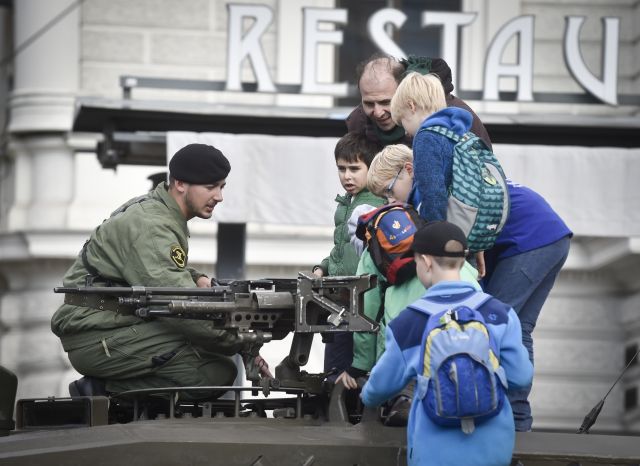 Bildgr&ouml;&szlig;e auf die Monitoraufl&ouml;sung (640x480 px) optimiert