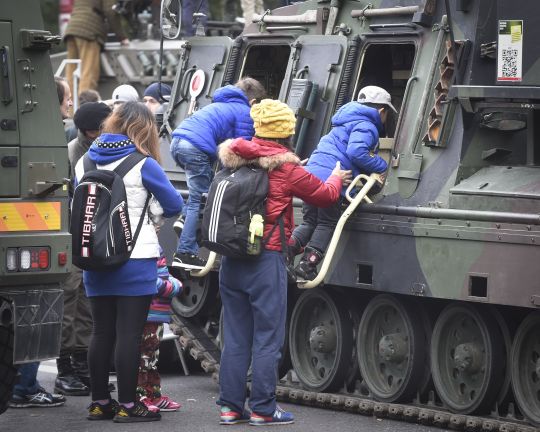 Bildgröße auf die Monitorauflösung (640x480 px) optimiert