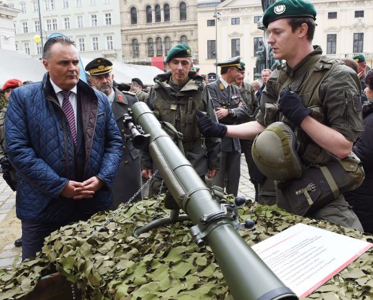 Bildgr&ouml;&szlig;e auf die Monitoraufl&ouml;sung (640x480 px) optimiert