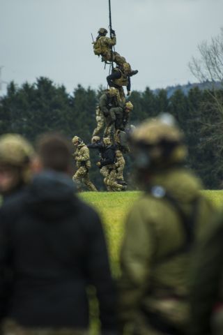 Bildgr&ouml;&szlig;e auf die Monitoraufl&ouml;sung (640x480 px) optimiert