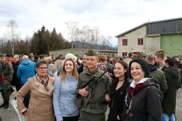 Bildgröße auf die Monitorauflösung (640x480 px) optimiert