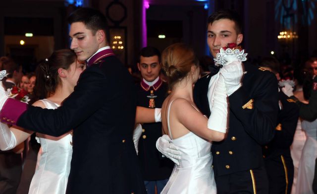 Bildgröße auf die Monitorauflösung (640x480 px) optimiert